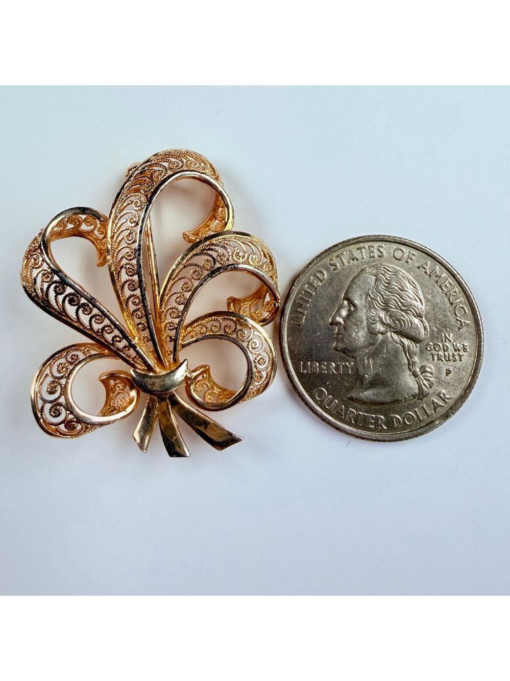 Fleur De Lis Filigree Gold Vermeil Wirework Sterling Silver VTG Brooch Germany - Picture 8 of 10